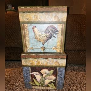 LANG cottage box pair, rooster and lillies